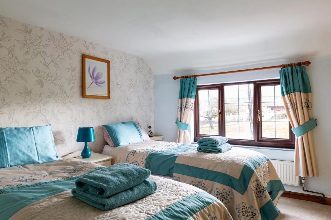 Herefordshire Holiday Cottages Lea Exterior foto