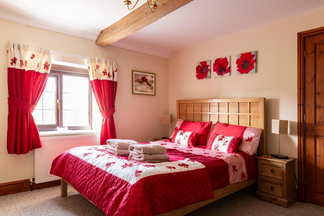 Herefordshire Holiday Cottages Lea Exterior foto