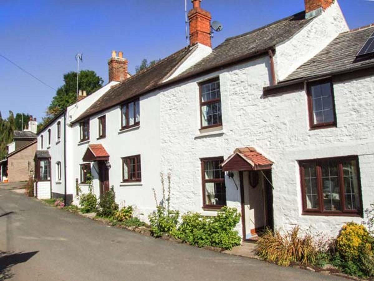 Herefordshire Holiday Cottages Lea Exterior foto